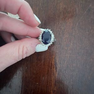 Beautiful Avon sapphire and silver colored ring. It’s the “kate Middleton” ring